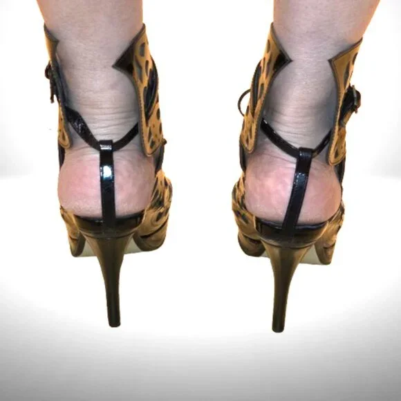 Jimmy Choo Patent Leather Gladiator Sandals Size: 37 - New - Picture 12 of 14